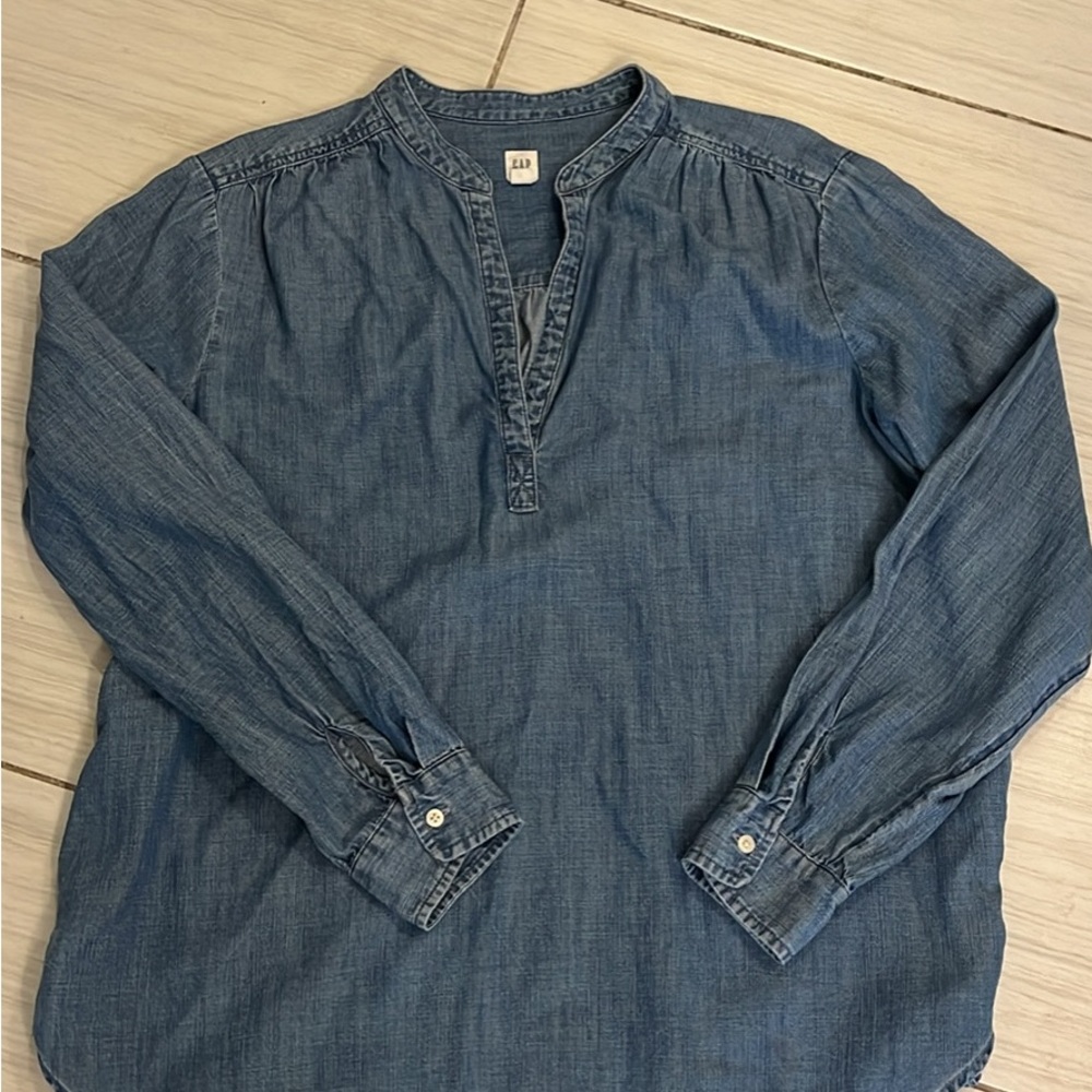 Adorable GAP Denim Blue Blouse